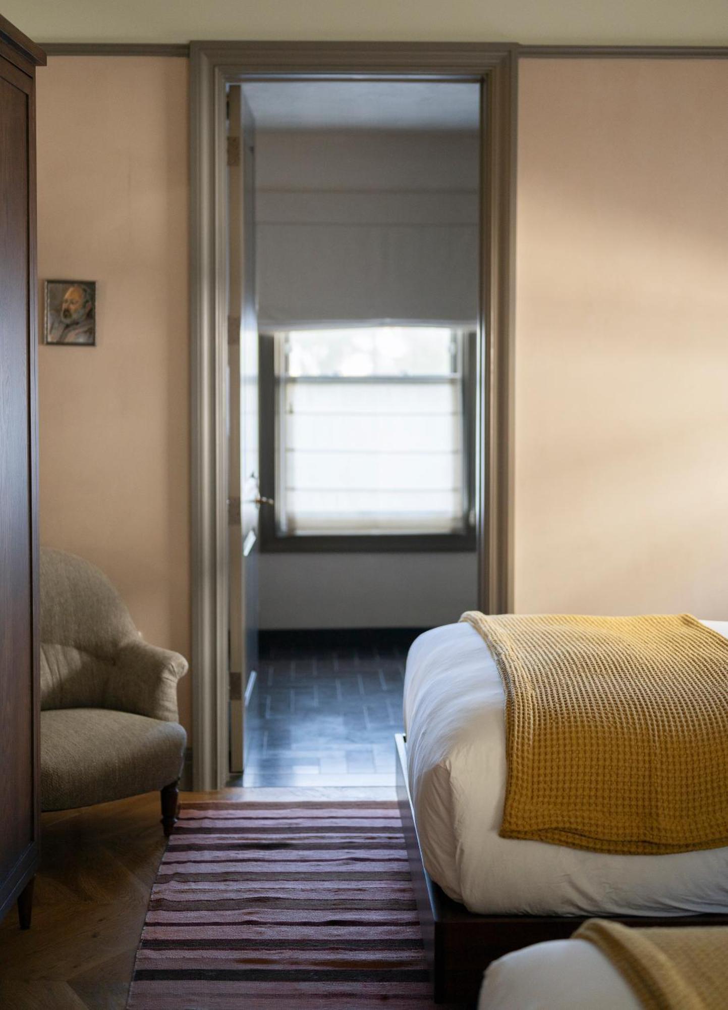 Courtyard Double Queen Suite