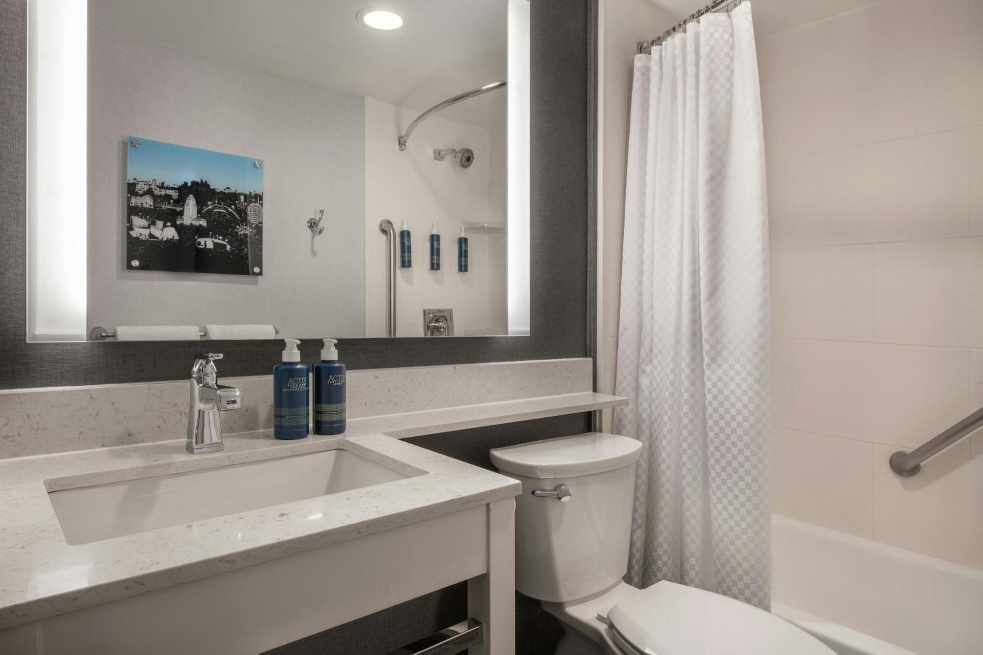 Double Queen Room Two Queen Beds