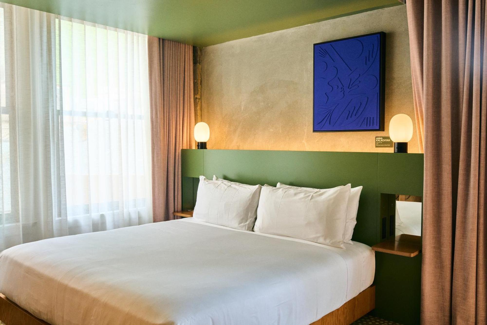 Loft King Terrace Suite Renovated