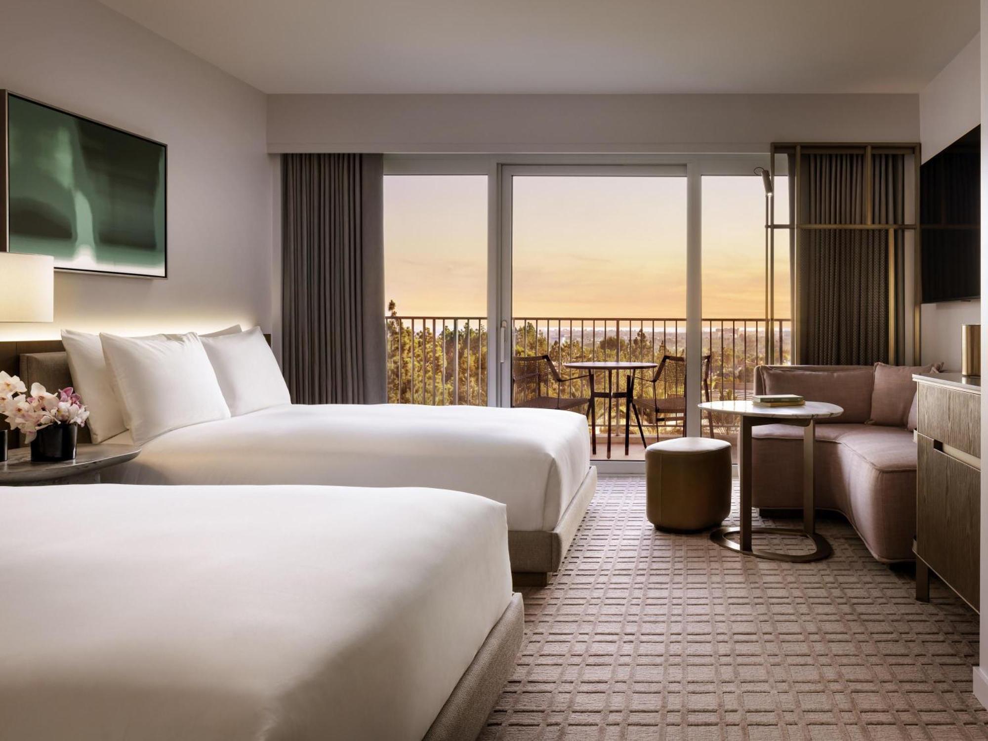 Fairmont Gold Room Two Double Beds Lounge Access Mobility Hearing Access