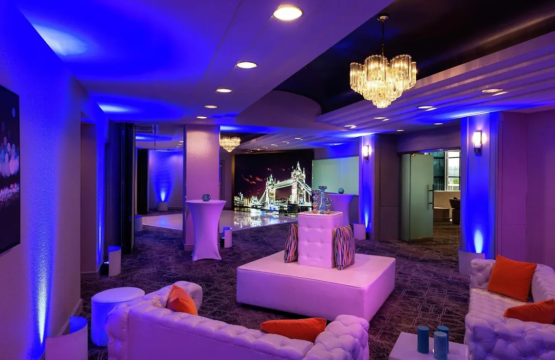 Hilton Los Angeles-Universal City-1