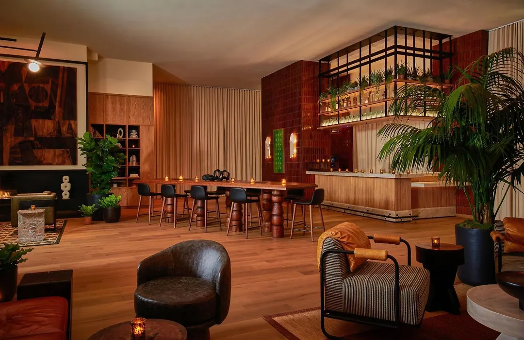 Hollywood Volume, A Tribute Portfolio Hotel-1