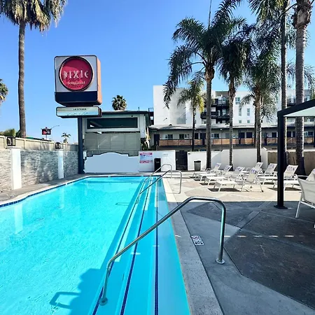 The Dixie Hollywood-3