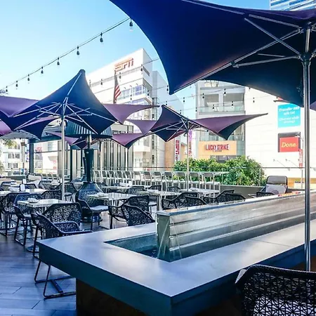 E Central Hotel Downtown Los Angeles-2