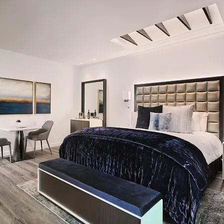 Sunset Marquis Hotel-3