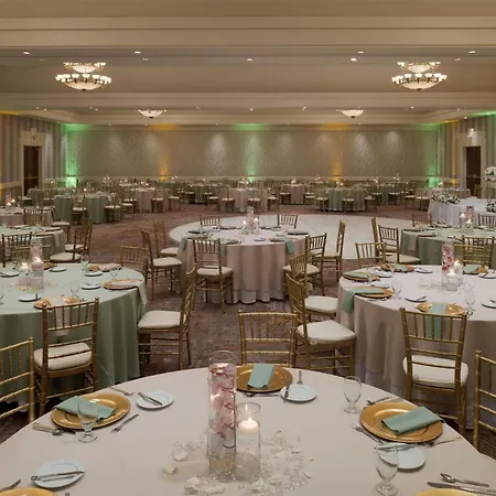 Hilton Woodland Hills/ Los Angeles-2