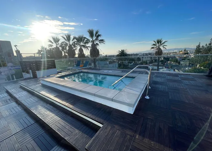 Luxury Downtown Los Angeles Penthouse Condo With Skyline Views