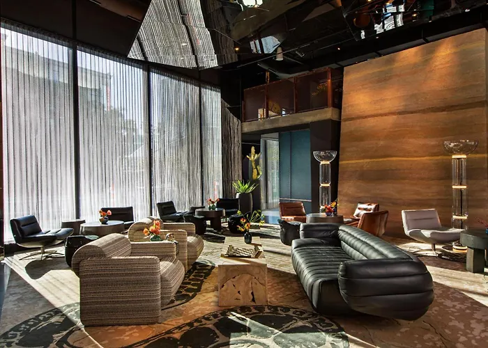 Moxy Downtown Los Angeles