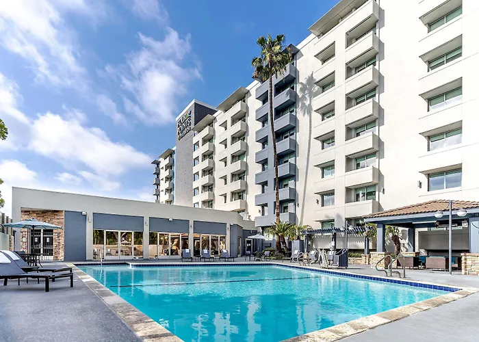 Pet Friendly Hotels Los AngelesFour Points By Sheraton Westside